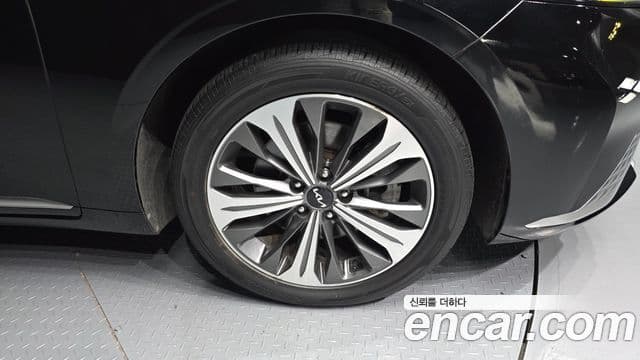 Kia K8 Prestige(арендный автомобиль), 2022 все фото