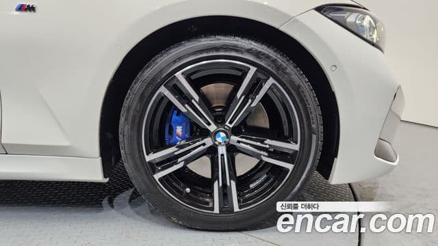 BMW 3시리즈 (G20) 320i M Sport, 2025 все фото