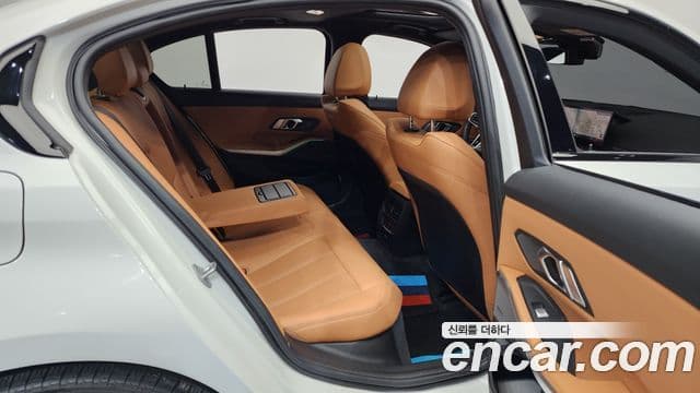 BMW 3시리즈 (G20) 320i M Sport, 2025 12