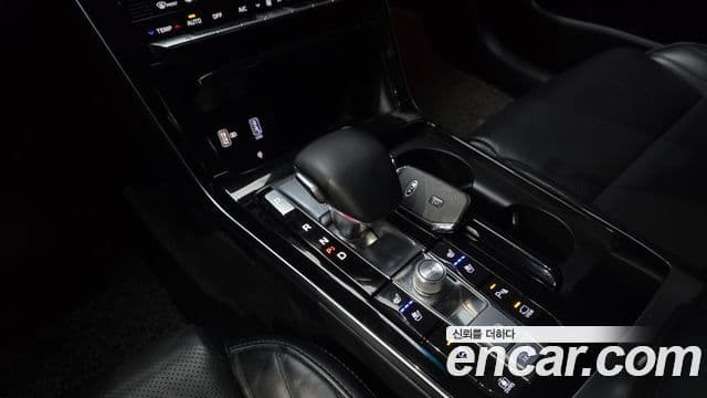 Kia K7 Premier 2.5 GDI X Edition, 2020 9