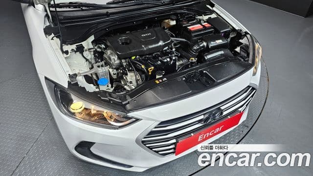 Hyundai Avante AD Style, 2017 6