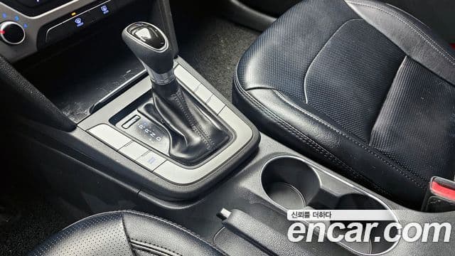 Hyundai Avante AD Style, 2017 9