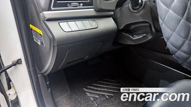 Hyundai Avante AD Style, 2017 14