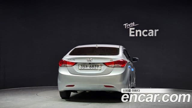 Hyundai Avante MD M16 GDI Smart, 2013 4