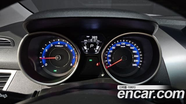 Hyundai Avante MD M16 GDI Smart, 2013 8