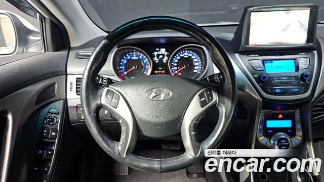 Hyundai Avante MD M16 GDI Smart, 2013 13