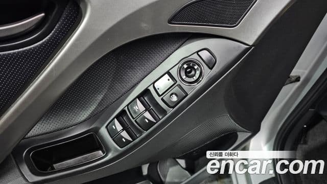 Hyundai Avante MD M16 GDI Smart, 2013 16