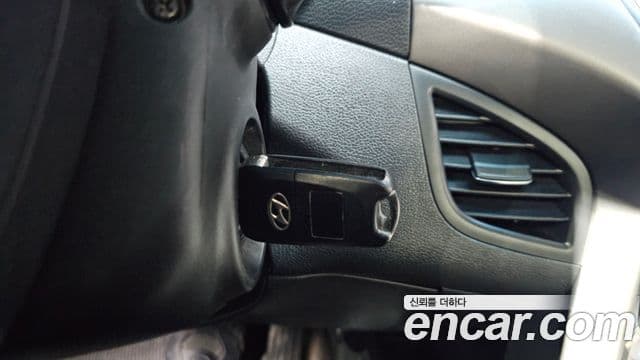 Hyundai Avante MD M16 GDI Smart, 2013 19