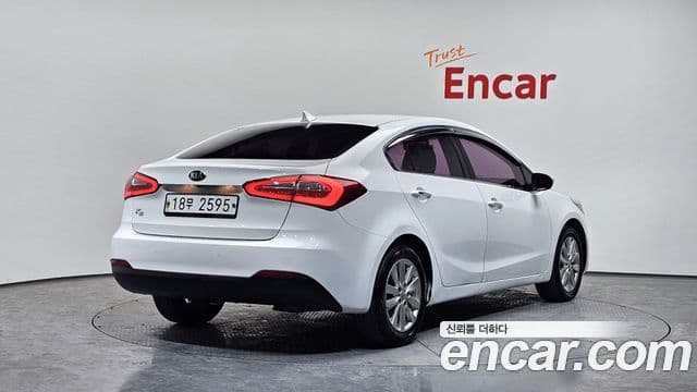 Kia K3 Luxury, 2015 2