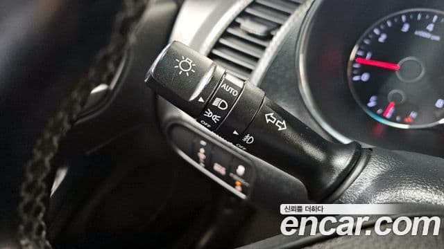 Kia K3 Luxury, 2015 18