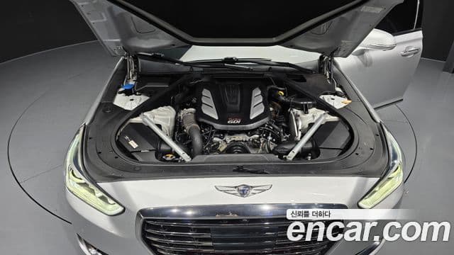 Genesis EQ900 Prestige, 2016 6