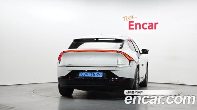 Kia EV6 Earth, 2023 4