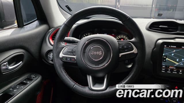 Jeep Renegade 2.0 дизель Trailhawk AWD, 2018 13