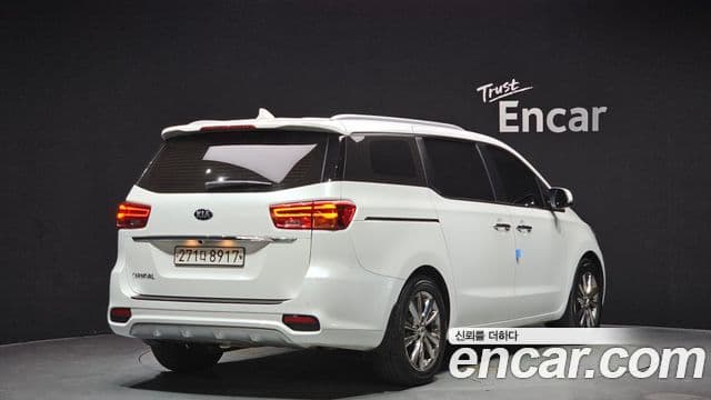 Kia The / новый New Carnival Luxury, 2019 2