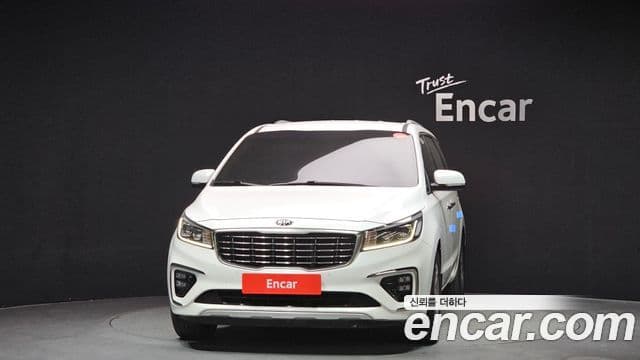 Kia The / новый New Carnival Luxury, 2019 3