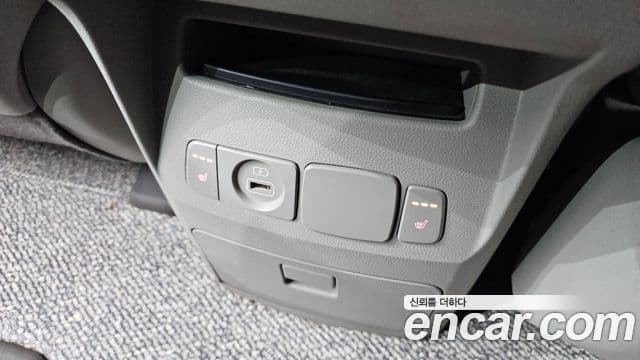 Kia The / новый New Carnival Luxury, 2019 18