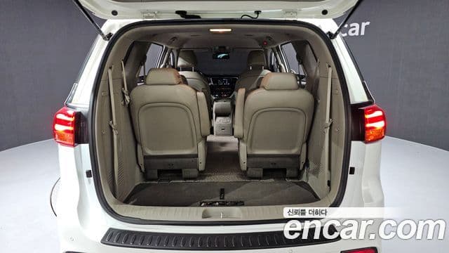 Kia The / новый New Carnival Luxury, 2019 20