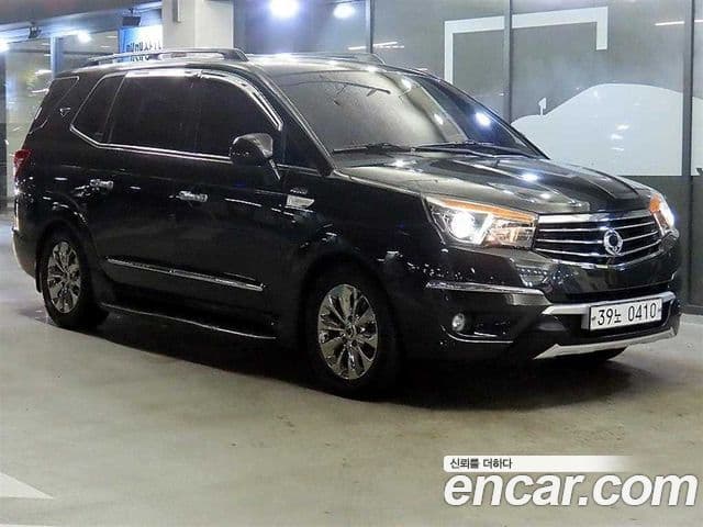KG모빌리티(SsangYong) Korando 투리스모 4WD RX 9인승, 2016 1