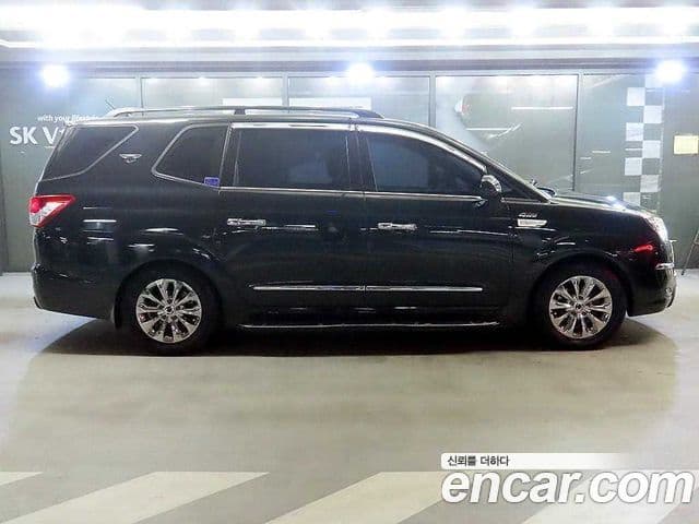 KG모빌리티(SsangYong) Korando 투리스모 4WD RX 9인승, 2016 3