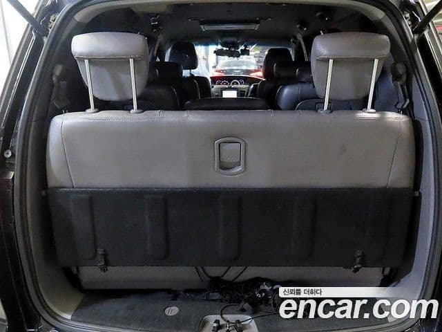 KG모빌리티(SsangYong) Korando 투리스모 4WD RX 9인승, 2016 18