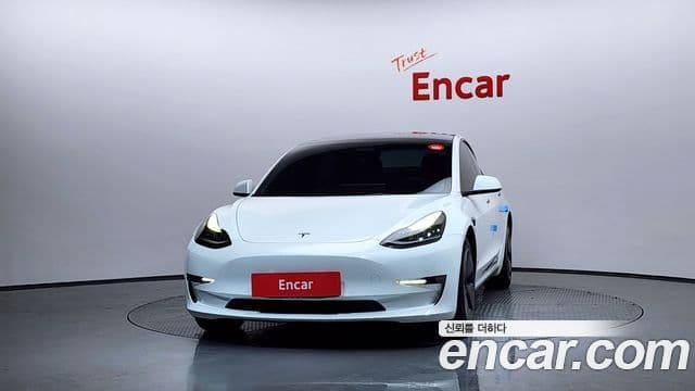 Tesla модель 3 Long Range, 2022 3