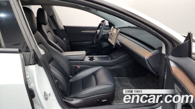 Tesla модель 3 Long Range, 2022 11