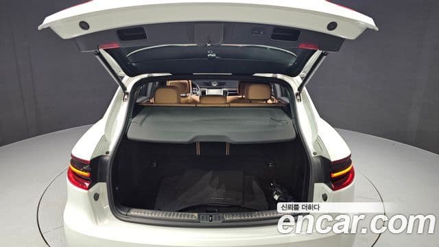 Porsche Macan 95B, 2017 20