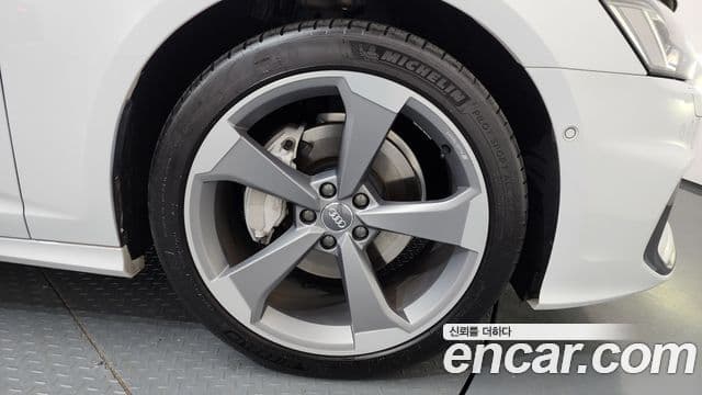 Audi A6 (C8) Premium, 2020 все фото