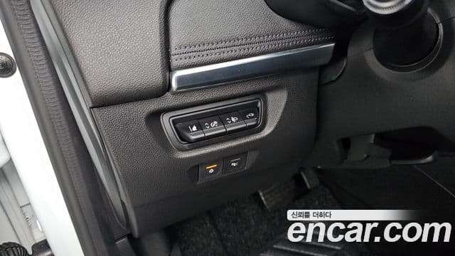 Renault Korea(Samsung) 조에 intense, 2021 18