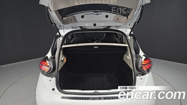 Renault Korea(Samsung) 조에 intense, 2021 20