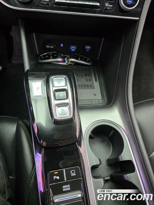 Hyundai Sonata гибрид (DN8) Family, 2020 9