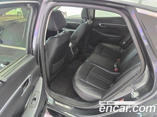 Hyundai Sonata гибрид (DN8) Family, 2020 10