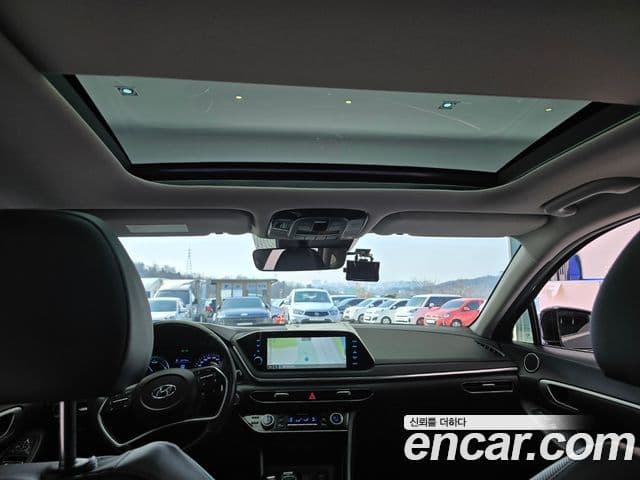 Hyundai Sonata гибрид (DN8) Family, 2020 17