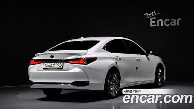 Lexus ES300h 7세대 Luxury Plus, 2024 2