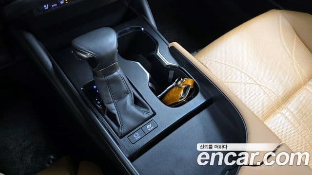 Lexus ES300h 7세대 Luxury Plus, 2024 9