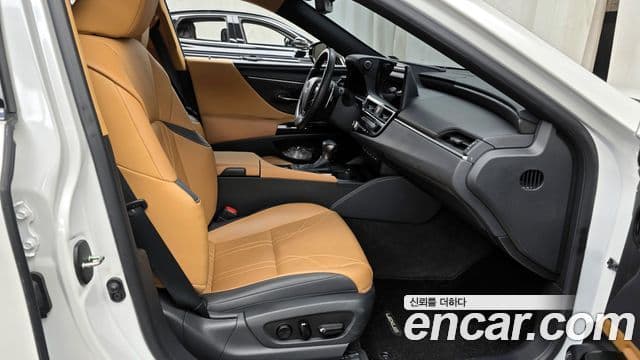 Lexus ES300h 7세대 Luxury Plus, 2024 11