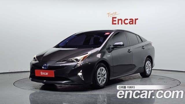 Toyota 프리우스 4세대 1.8 E, 2017 1