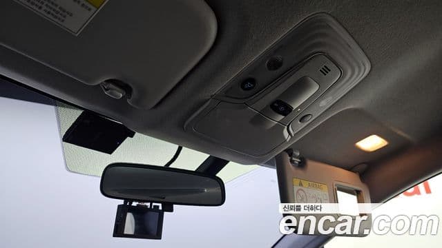 Toyota 프리우스 4세대 1.8 E, 2017 20