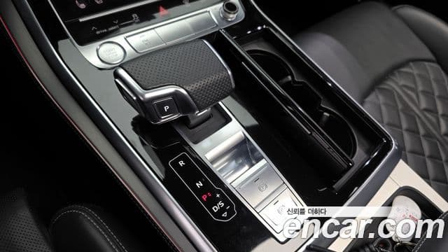 Audi Q8 (4M) Premium, 2020 9