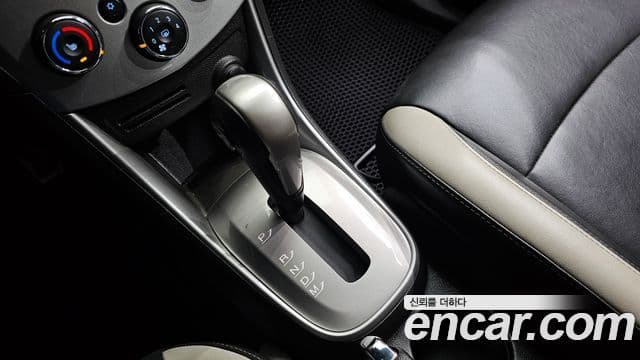 Chevrolet(GM대우) Trax 1.4 Perfect чёрный, 2016 9