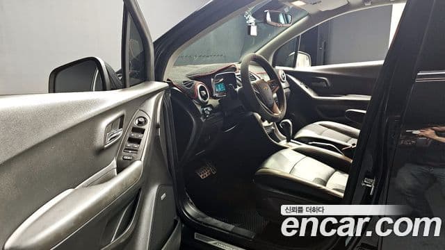 Chevrolet(GM대우) Trax 1.4 Perfect чёрный, 2016 12