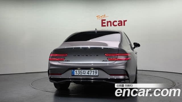 Genesis G80 (RG3) бензин 3.5 турбо AWD, 2026 4