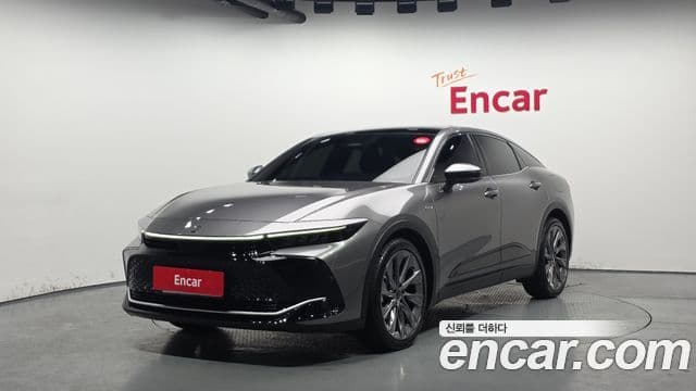 Toyota 크라운 кроссовер, 2025 1