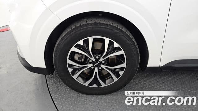 Kia Carnival 4세대 Prestige, 2023 все фото