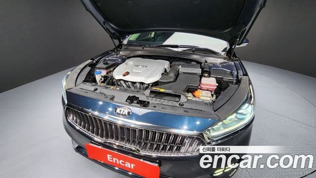 Kia All New K7 гибрид Noblesse, 2018 6