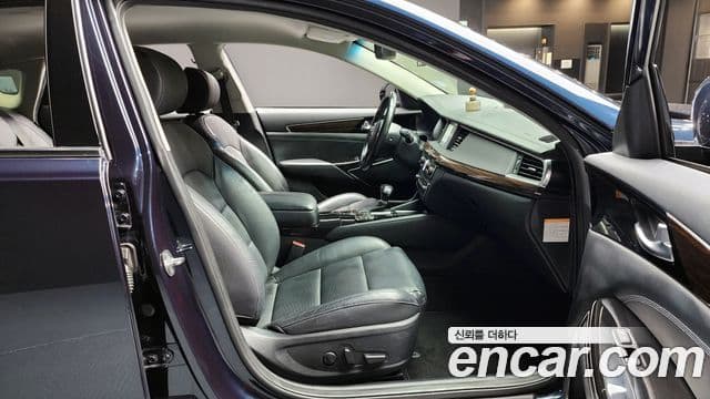 Kia All New K7 гибрид Noblesse, 2018 10