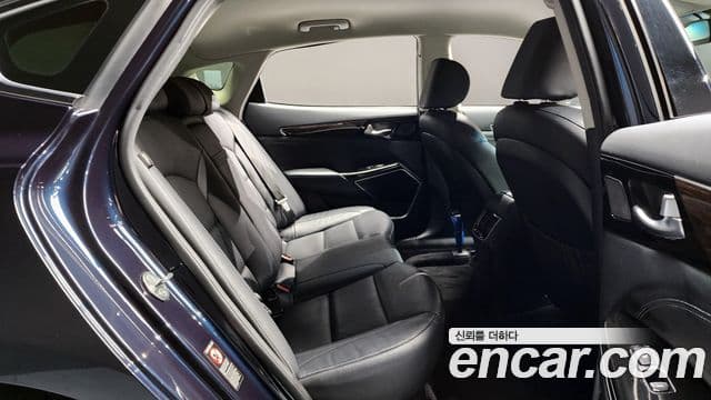 Kia All New K7 гибрид Noblesse, 2018 12