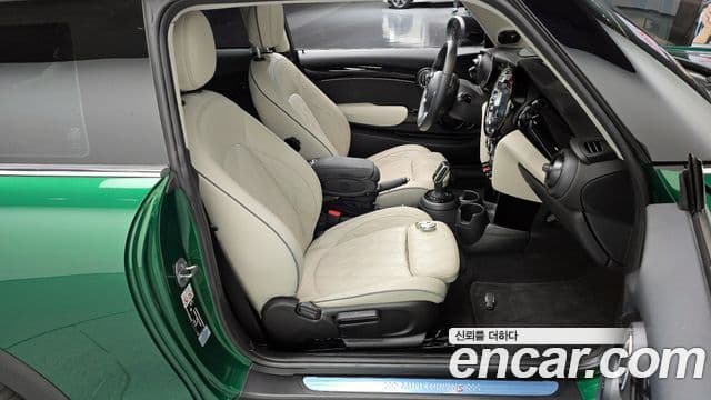 Mini Cooper S 3세대, 2023 11