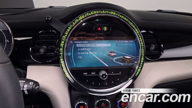 Mini Cooper S 3세대, 2023 15