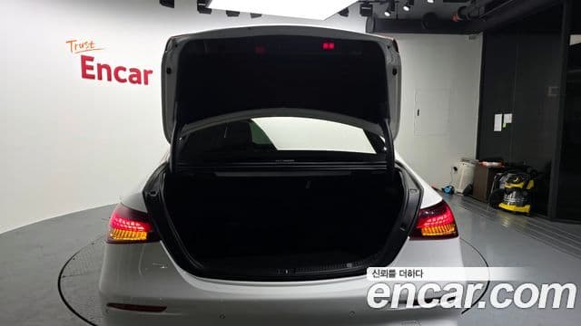 Mercedes-Benz E-класс W213 AMG Line, 2021 20